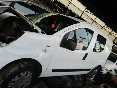 Véhicule à la ferraille peugeot bipper básico de l'année 2008 alimenté 8hs