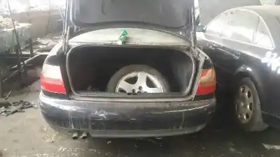 Veículo de Sucata audi a4 berlina (b5) 1.8 t do ano 1998 alimentado aeb