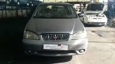 Veicolo di demolizione kia carens 1.8 ls monovolumen dell'anno 2000 alimentato tb