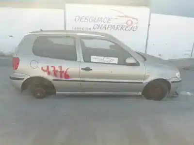 Veículo de Sucata volkswagen polo berlina (6n2) conceptline do ano 2000 alimentado agd