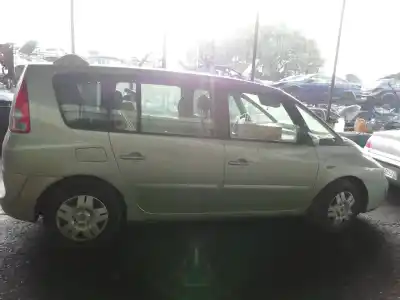 Scrapping Vehicle renault espace iv (jk0) authentique of the year 2006 powered f9qa8