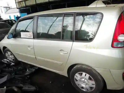 Scrapping Vehicle renault espace iv (jk0) authentique of the year 2006 powered f9qa8
