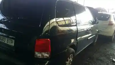 Sloopvoertuig kia carnival ii 2.9 crdi cat van het jaar 2002 aangedreven j3