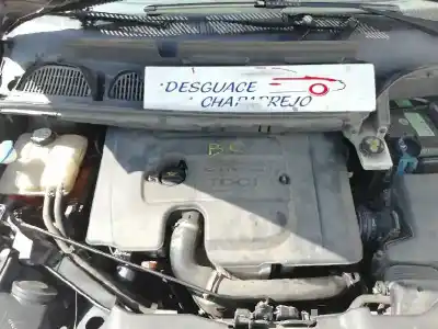 Здавання транспортного засобу ford c-max (cb3) ambiente року 2009 потужний g8dd