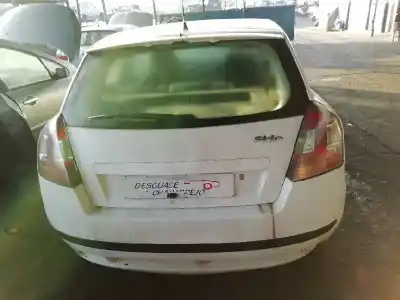Veículo de Sucata fiat stilo (192) 1.2 16v do ano 2003 alimentado 188a5000