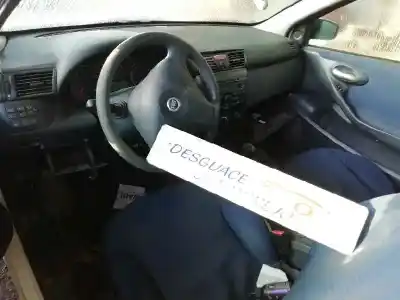 Veículo de Sucata fiat stilo (192) 1.2 16v do ano 2003 alimentado 188a5000