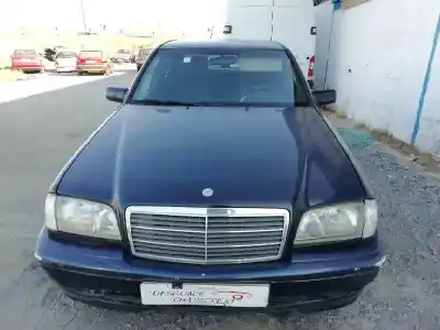 Scrapping Vehicle MERCEDES-BENZ CLASE C (W202) BERLINA 180 (202.018) of the year 2000 powered M111921