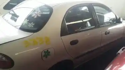 Veículo de Sucata daewoo lanos cool do ano 2000 alimentado a13sms
