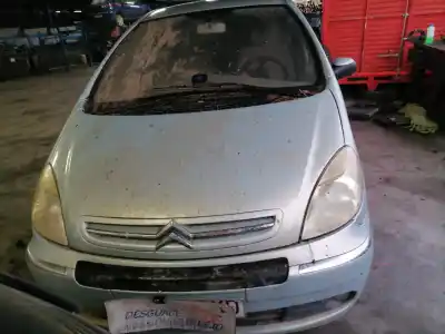 Vehículo de desguace CITROEN XSARA PICASSO 2.0 HDi 90 SX Top del año 2004 con motor RHY