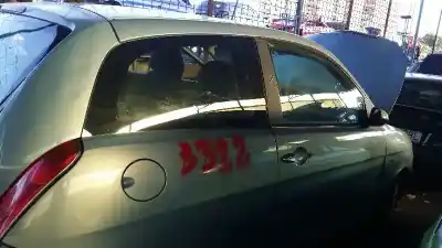 Veicolo di demolizione lancia ypsilon (101) 1.2 8v dell'anno 2003 alimentato 188a4000