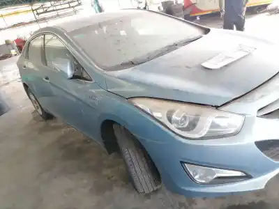 Veículo de Sucata hyundai i40 comfort do ano 2012 alimentado d4fd