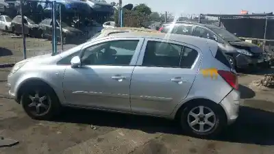 Veicolo di demolizione opel corsa d ´´111 years´´ dell'anno 2007 alimentato z13dtj