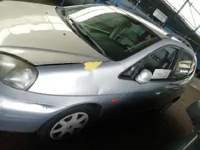 Veículo de Sucata daewoo tacuma se do ano 2003 alimentado a16dms