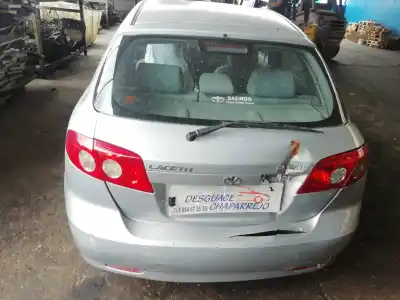 Veicolo di demolizione daewoo lacetti se dell'anno 2004 alimentato f14d3