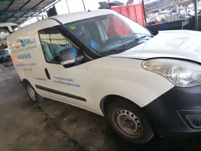 Sloopvoertuig opel combo d expression l1h1 van het jaar 2013 aangedreven a13fd