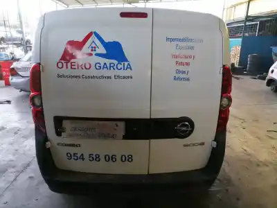 Sloopvoertuig opel combo d expression l1h1 van het jaar 2013 aangedreven a13fd