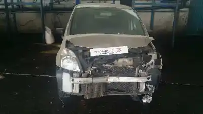 Scrapping Vehicle RENAULT GRAND MODUS Authentique of the year 2007 powered K9KT7