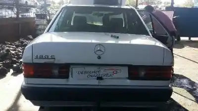 Veicolo di demolizione MERCEDES                                           CLASE E (W124) BERLINA                                                                                                                                                                                                                                     E 230 (124.023)                                                                                                                                                                                                                                            dell'anno 1984 alimentato M102982