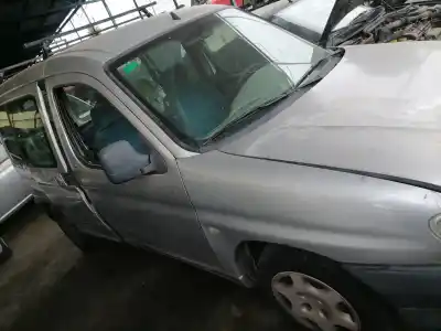 Veículo de Sucata citroen berlingo 2.0 hdi 600 furg. do ano 2001 alimentado rhy