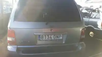 Sloopvoertuig kia carnival ii 2.9 crdi cat van het jaar 2005 aangedreven j3