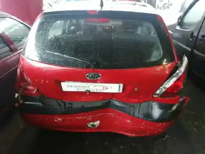 Veículo de Sucata kia rio 1.4 active do ano 2005 alimentado g4ee