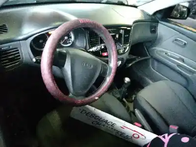 Veículo de Sucata kia rio 1.4 active do ano 2005 alimentado g4ee