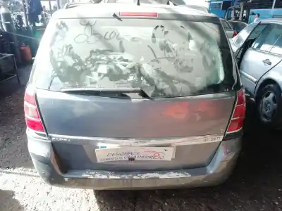 Veicolo di demolizione opel zafira b edition ´´111 jahre´´ dell'anno 2007 alimentato ilegible