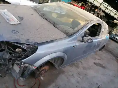 Здавання транспортного засобу opel astra gtc cosmo року 2006 потужний z17dth