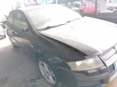 Veicolo di demolizione fiat stilo (192) 1.4 16v feel dell'anno 2007 alimentato 843a1000