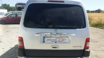 Scrapping Vehicle PEUGEOT PARTNER (S2) Combi Plus of the year 2006 powered RHY