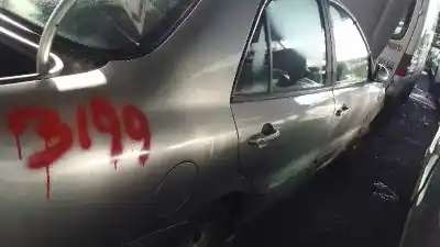 Veículo de Sucata fiat marea berlina (185) 1.9 jtd cat do ano 2001 alimentado 186a6000