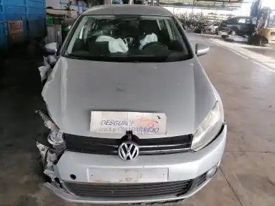 Vehículo de desguace VOLKSWAGEN GOLF VI (5K1) Advance Bluemotion del año 2011 con motor CAY