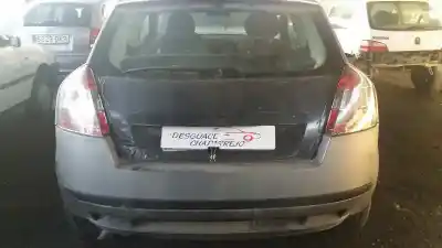 Veículo de Sucata fiat stilo multi wagon (192) 1.6 16v do ano 2003 alimentado 182b6000