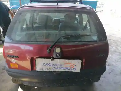 Sloopvoertuig opel corsa b base (e) van het jaar 1994 aangedreven c12nz