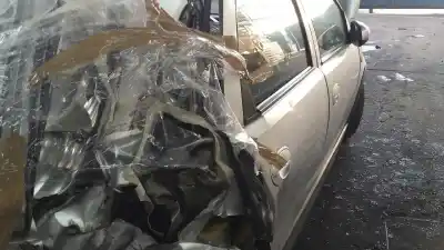 Здавання транспортного засобу opel corsa c blue line року 2005 потужний z12xep