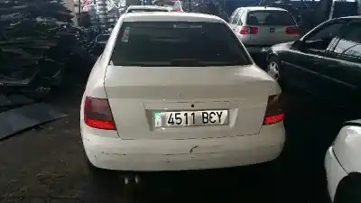 Veicolo di demolizione audi a4 berlina (b5) 1.9 tdi dell'anno 2000 alimentato ajm