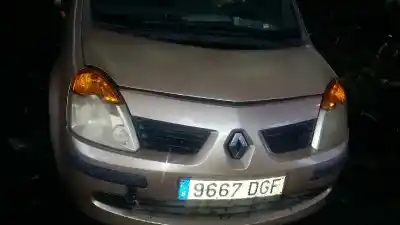 Здавання транспортного засобу RENAULT MODUS Confort Dynamique року 2005 потужний SIN FICHA