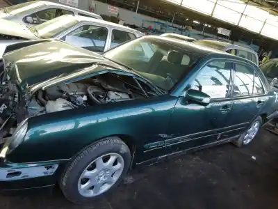 Hurda Aracı mercedes-benz clase e (w210) berlina diesel 270 cdi (210.016) yılın 2003 güçlü 612961