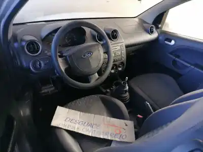 Veículo de Sucata ford fiesta (cbk) ambiente do ano 2003 alimentado f6ja