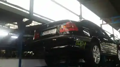 Veicolo di demolizione bmw serie 3 berlina (e46) 320d dell'anno 2002 alimentato 204d4