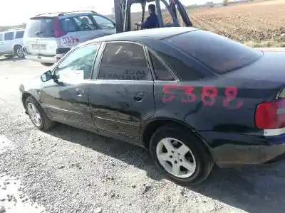 Veículo de Sucata audi a4 berlina (b5) 1.8 do ano 1998 alimentado agn