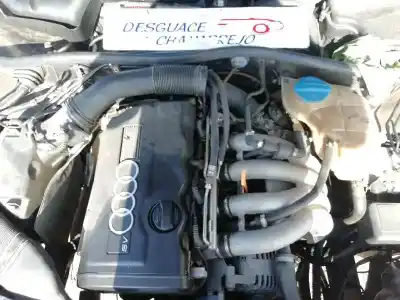 Veículo de Sucata audi a4 berlina (b5) 1.8 do ano 1998 alimentado agn