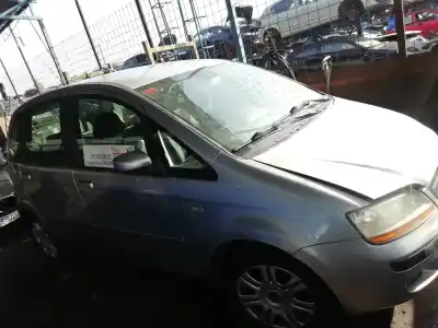 Veículo de Sucata fiat idea (135) 1.4 do ano 2004 alimentado 843a1000