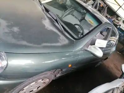 Veículo de Sucata kia rio ipanema berlina do ano 2002 alimentado a5d