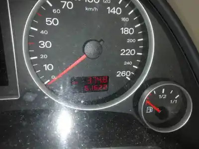 Veículo de Sucata audi a4 berlina (8e) 2.0 do ano 2006 alimentado alt