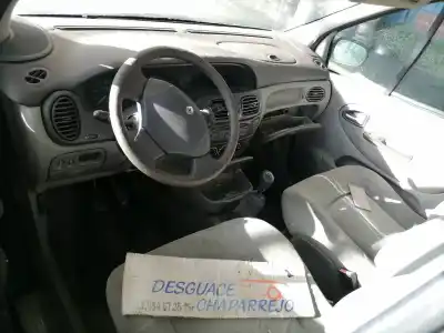 Scrapping Vehicle renault scenic (ja..) 1.9 dci authentique of the year 2002 powered f9q k7
