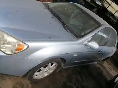 Veículo de Sucata kia cerato 2.0 ex crdi berlina do ano 2006 alimentado d4ea