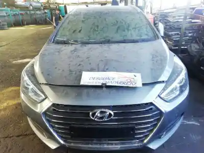 Veículo de Sucata HYUNDAI I40 Style do ano 2016 alimentado D4FD