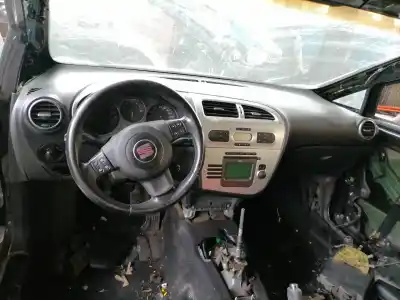 Veículo de Sucata seat leon (1p1) 1.6 do ano 2005 alimentado bse