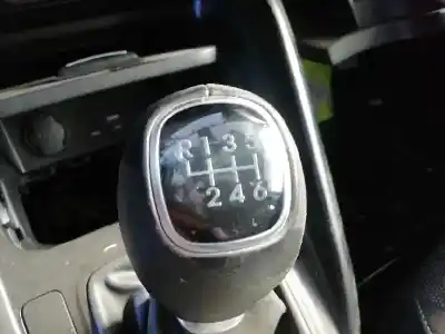 Veículo de Sucata kia carens ( ) attract do ano 2018 alimentado g4fd